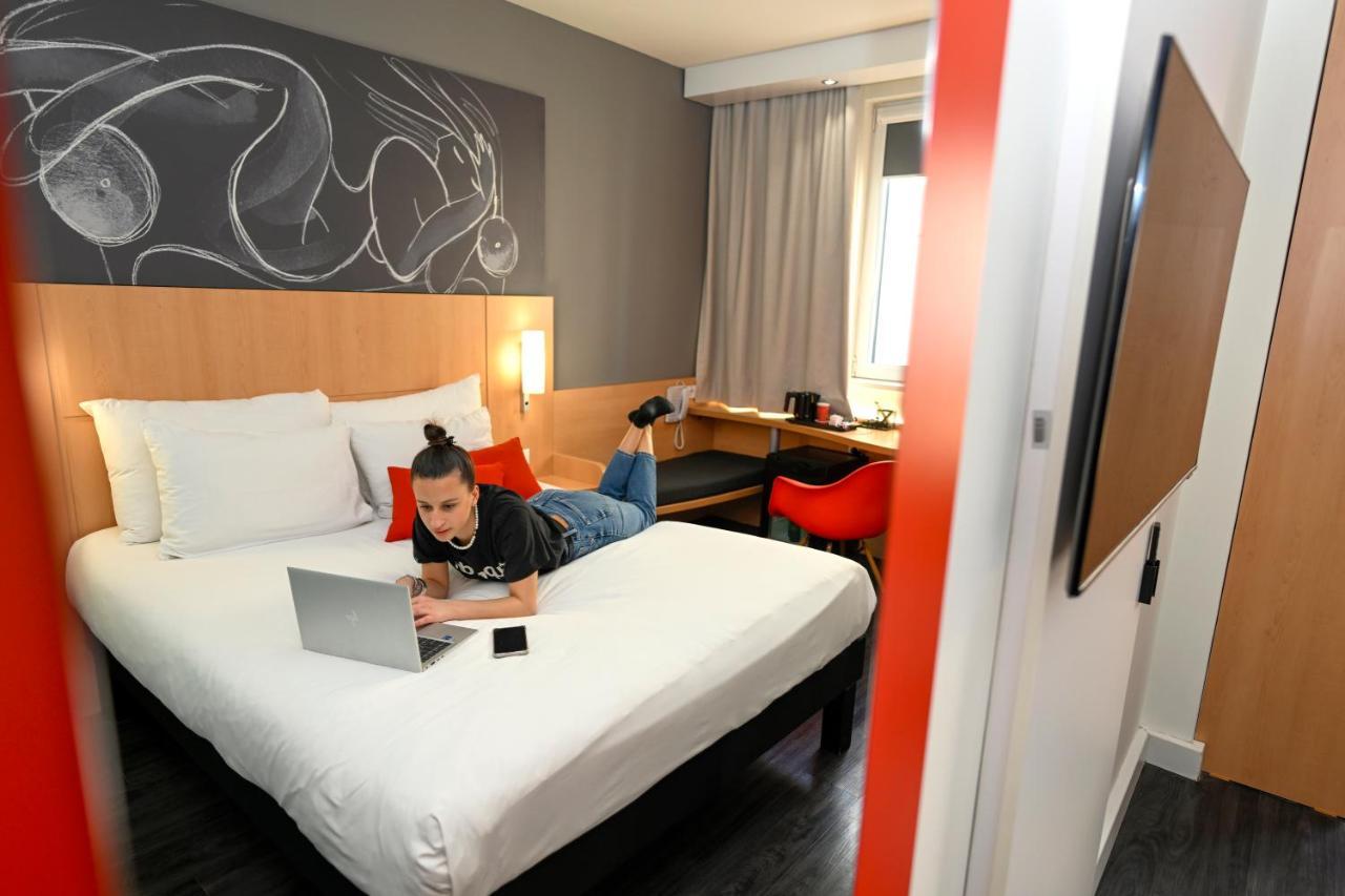 Ibis Skopje City Center Exterior foto